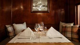 Vista esterna di notte