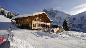 Ristorante vista esterna inverno